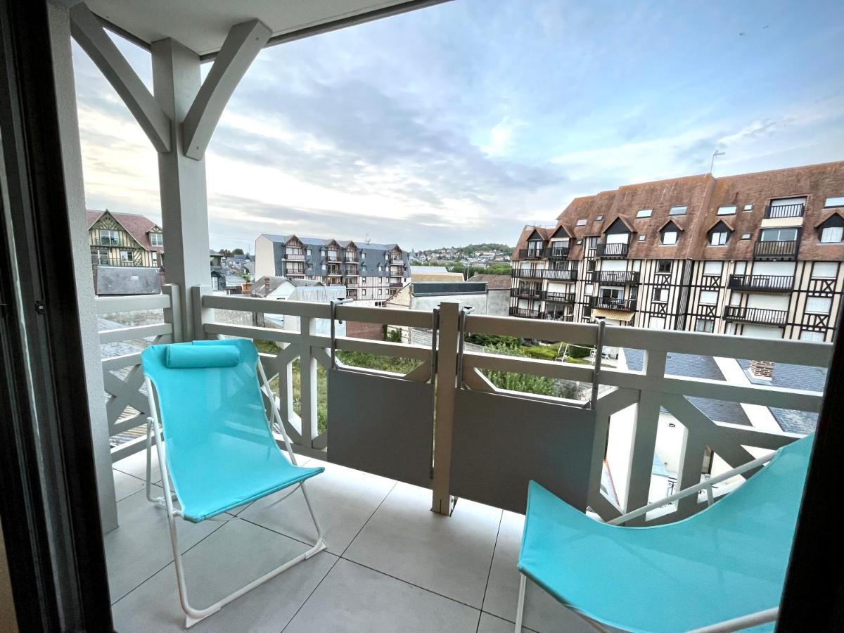 Ferienwohnung Sejour Authentique - Balcon, Parking & Wifi Ultra-Rapide Deauville Exterior foto
